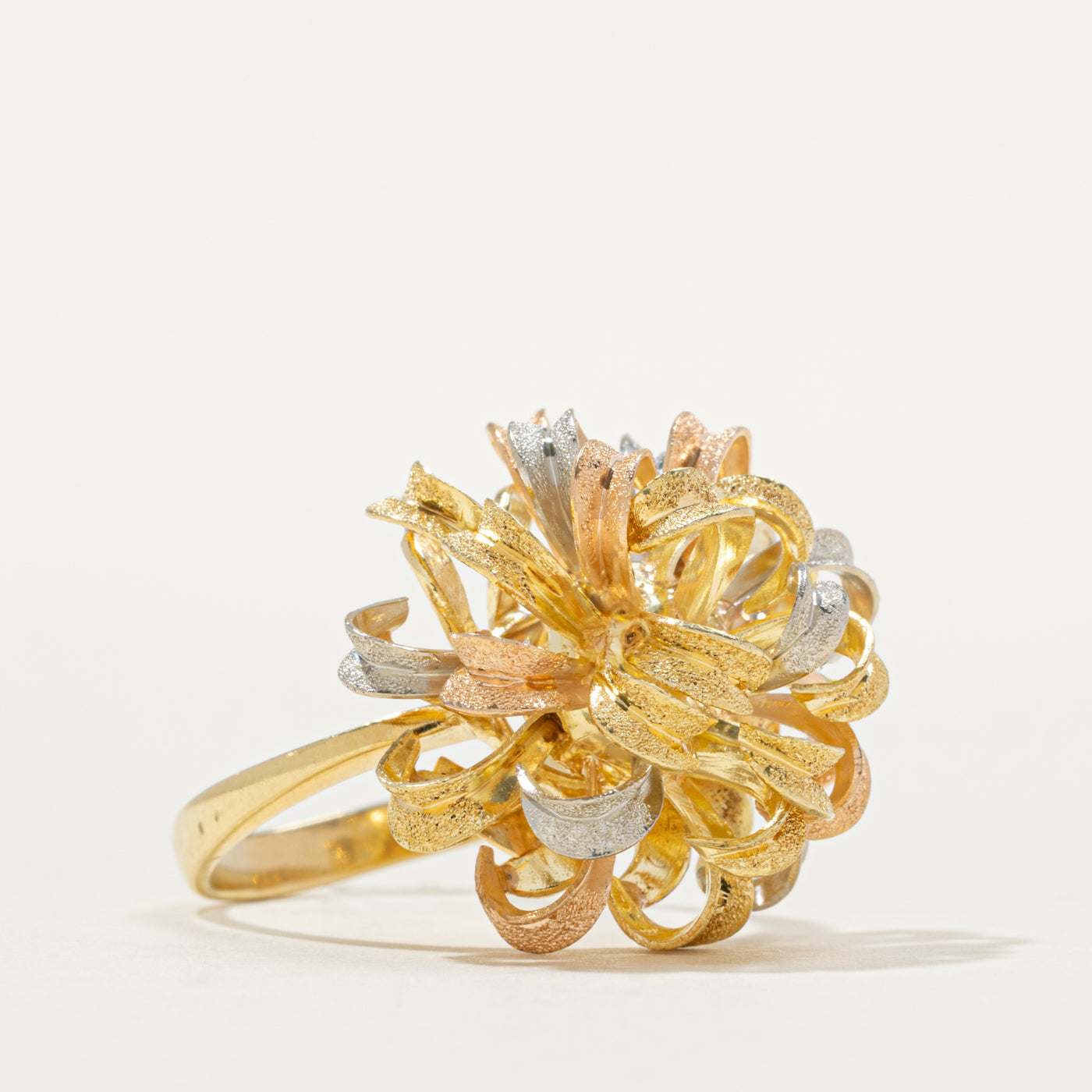 18k Tri Tone Gold Textured Cocktail Ring | SZ 8.75