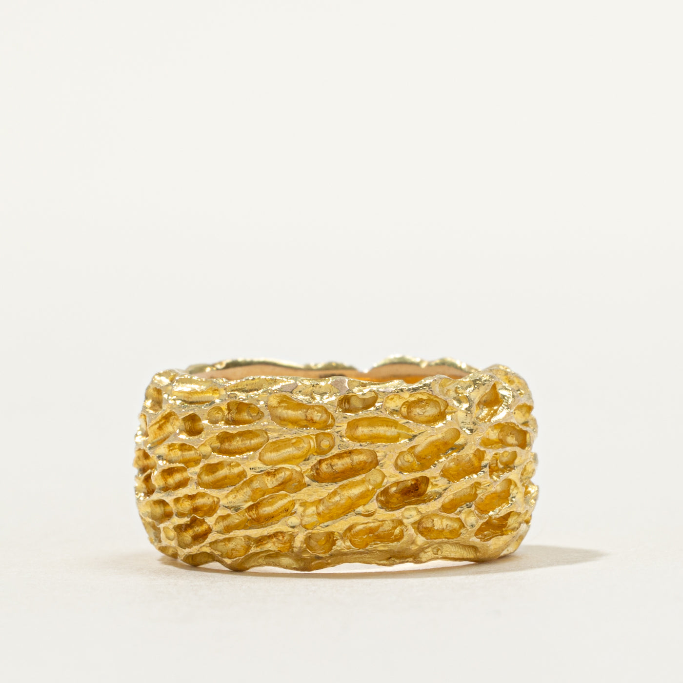 18k Yellow Gold Textured Band | SZ 4.25