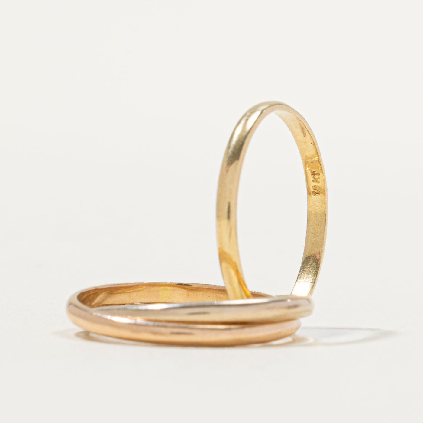 18k Tri Tone Gold Interlocking Ring | SZ 5.25