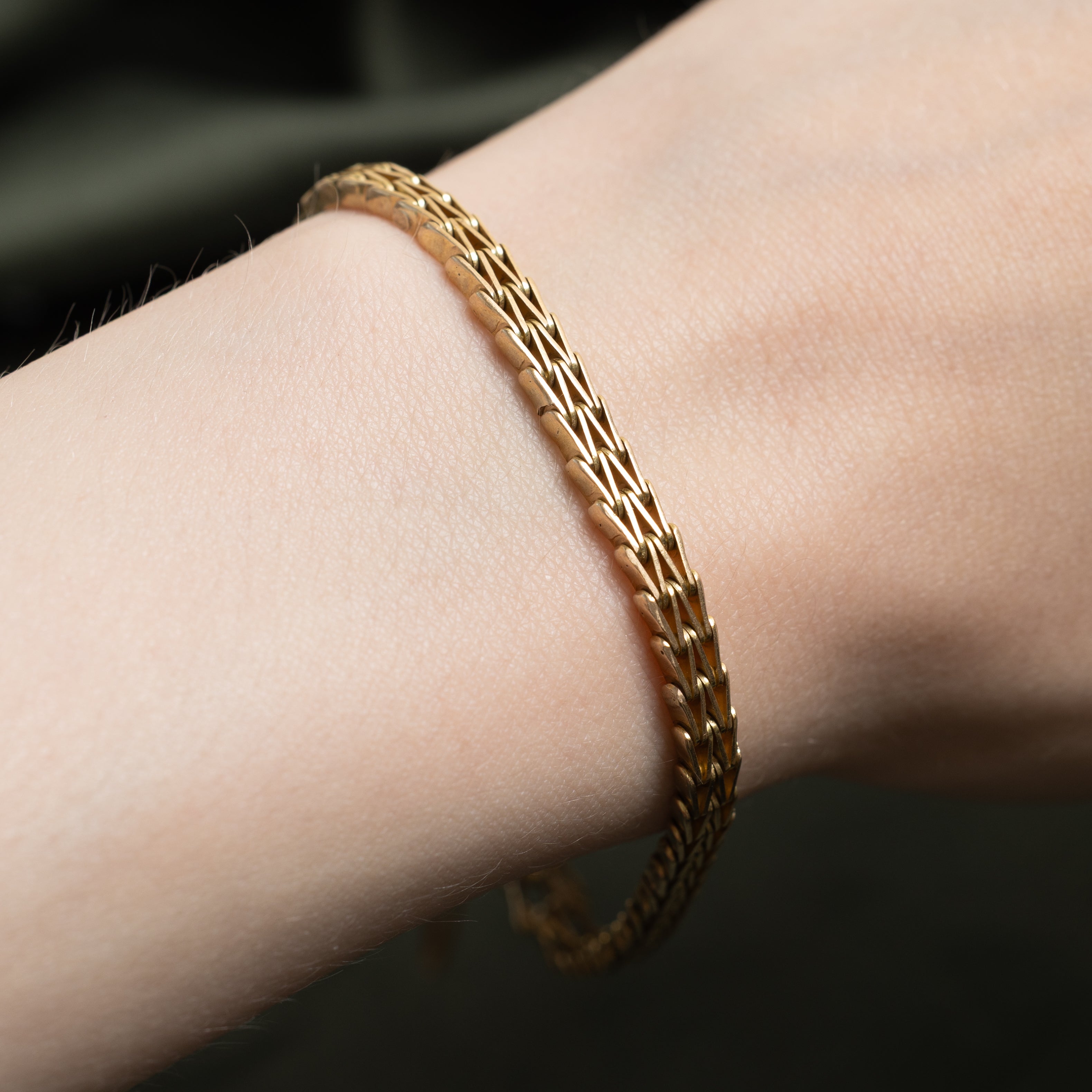 18k Yellow Gold Triangle Link Bracelet | 7.5"