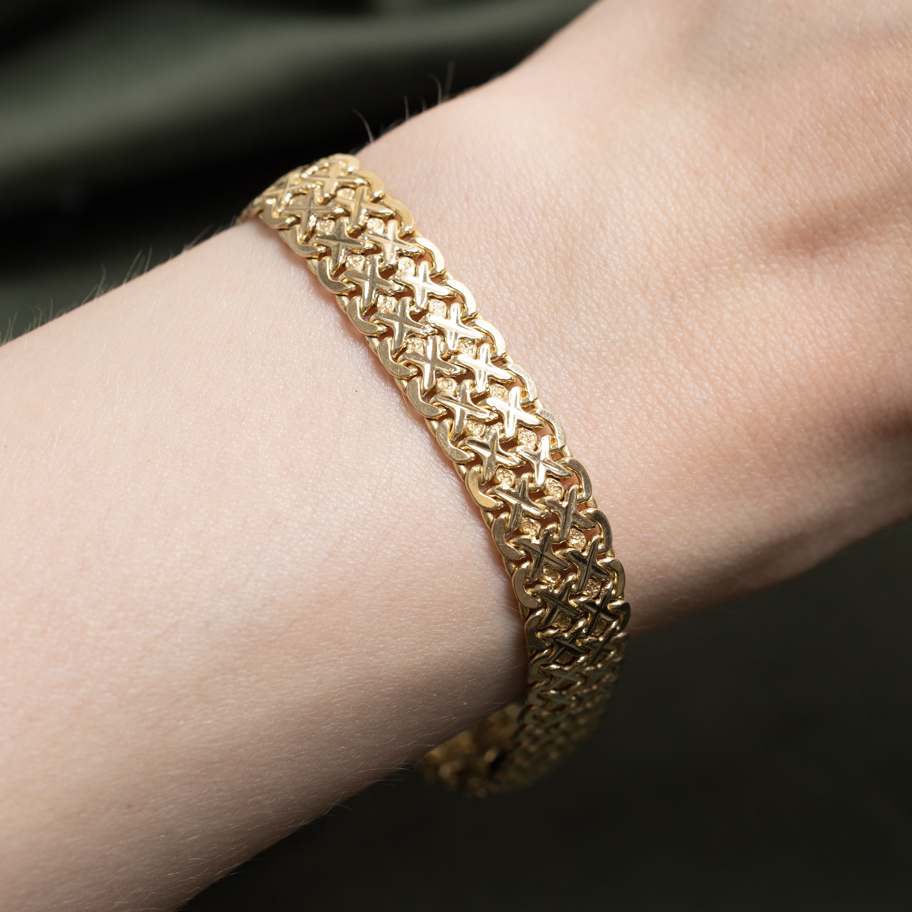 14k Yellow Gold Modified Bismarck Chain Bracelet | 7"