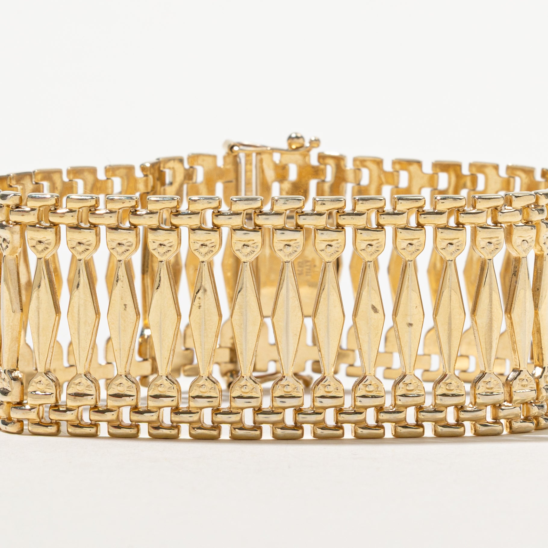 14k Yellow Gold Marquise Bar Link Bracelet | 7"