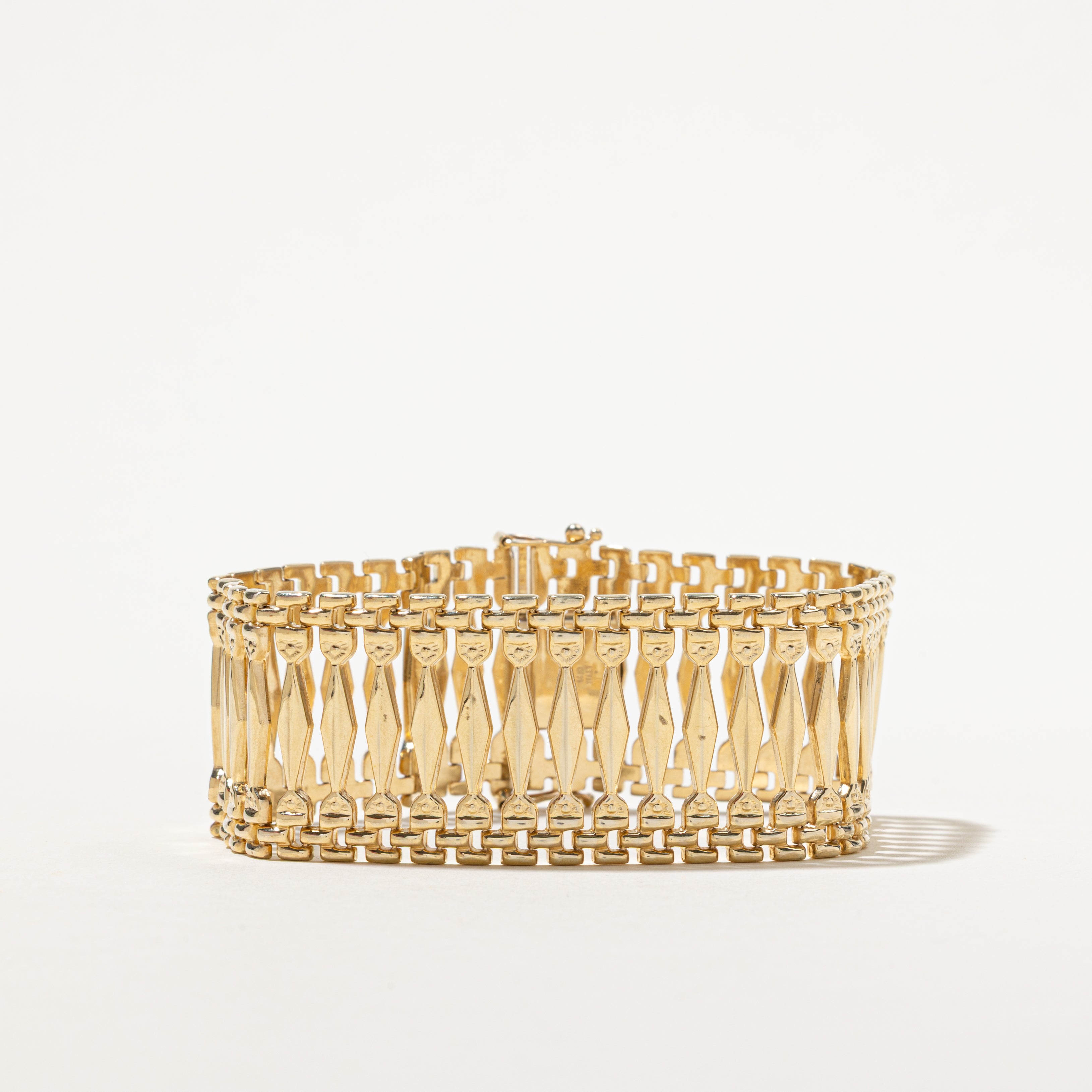 14k Yellow Gold Marquise Bar Link Bracelet | 7"