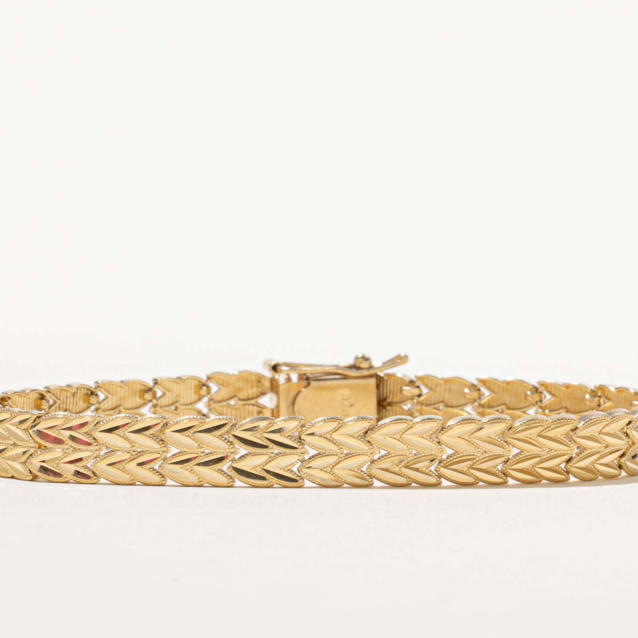 14k Yellow Gold Diamond Cut Heart Link Bracelet | 7"