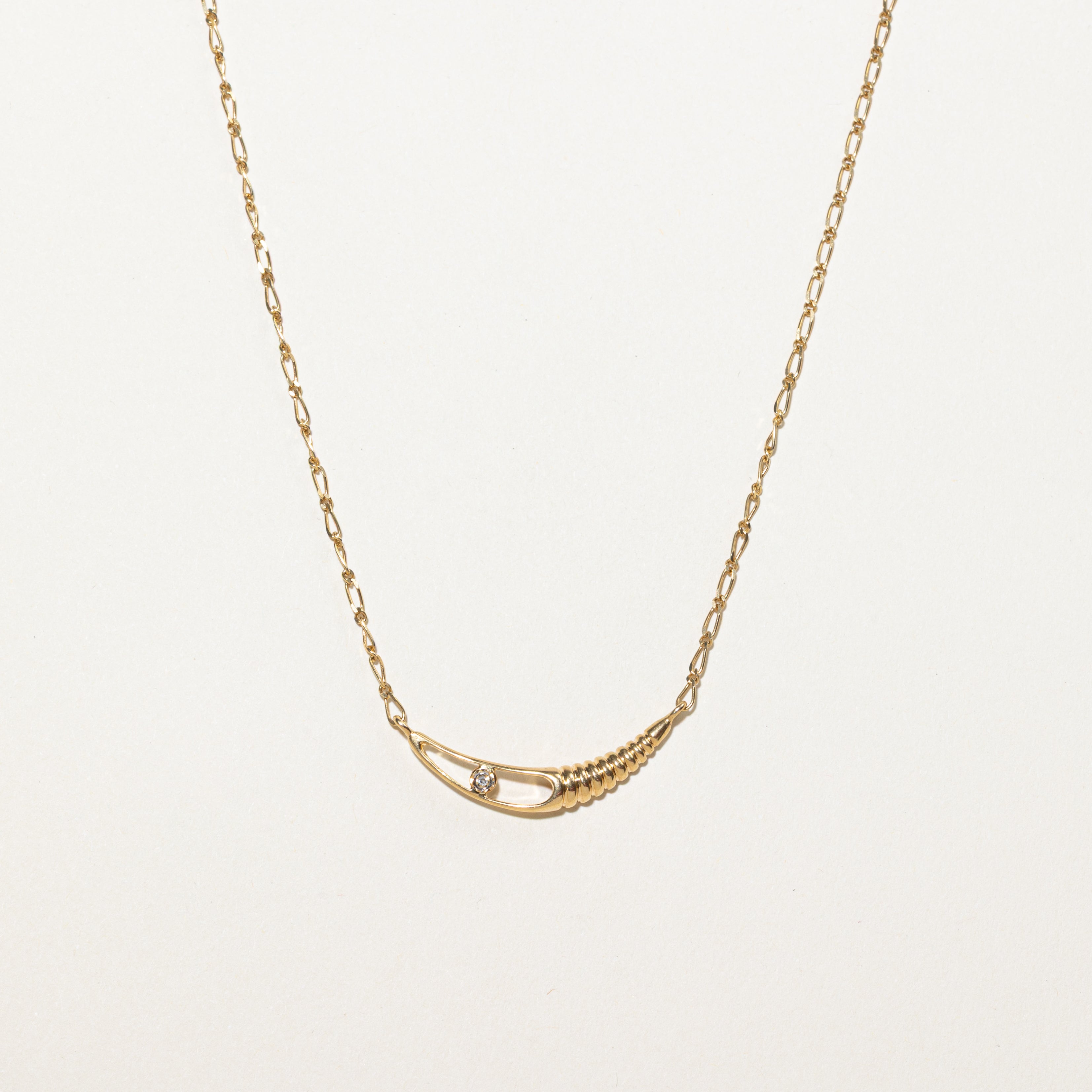 18k Floating Diamond Grooved Pendant Necklace | 0.005ct | 16"