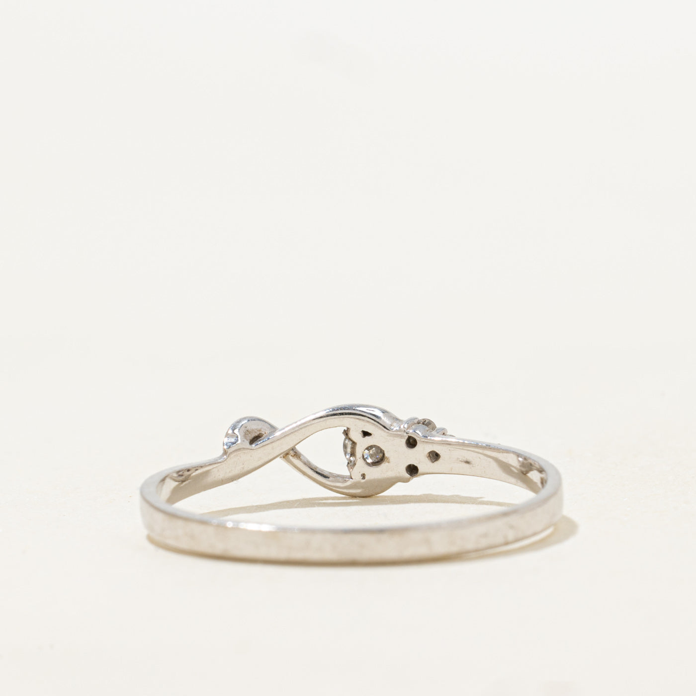 Diamond Openwork Cross Over Ring | 0.10ctw | SZ 8.25