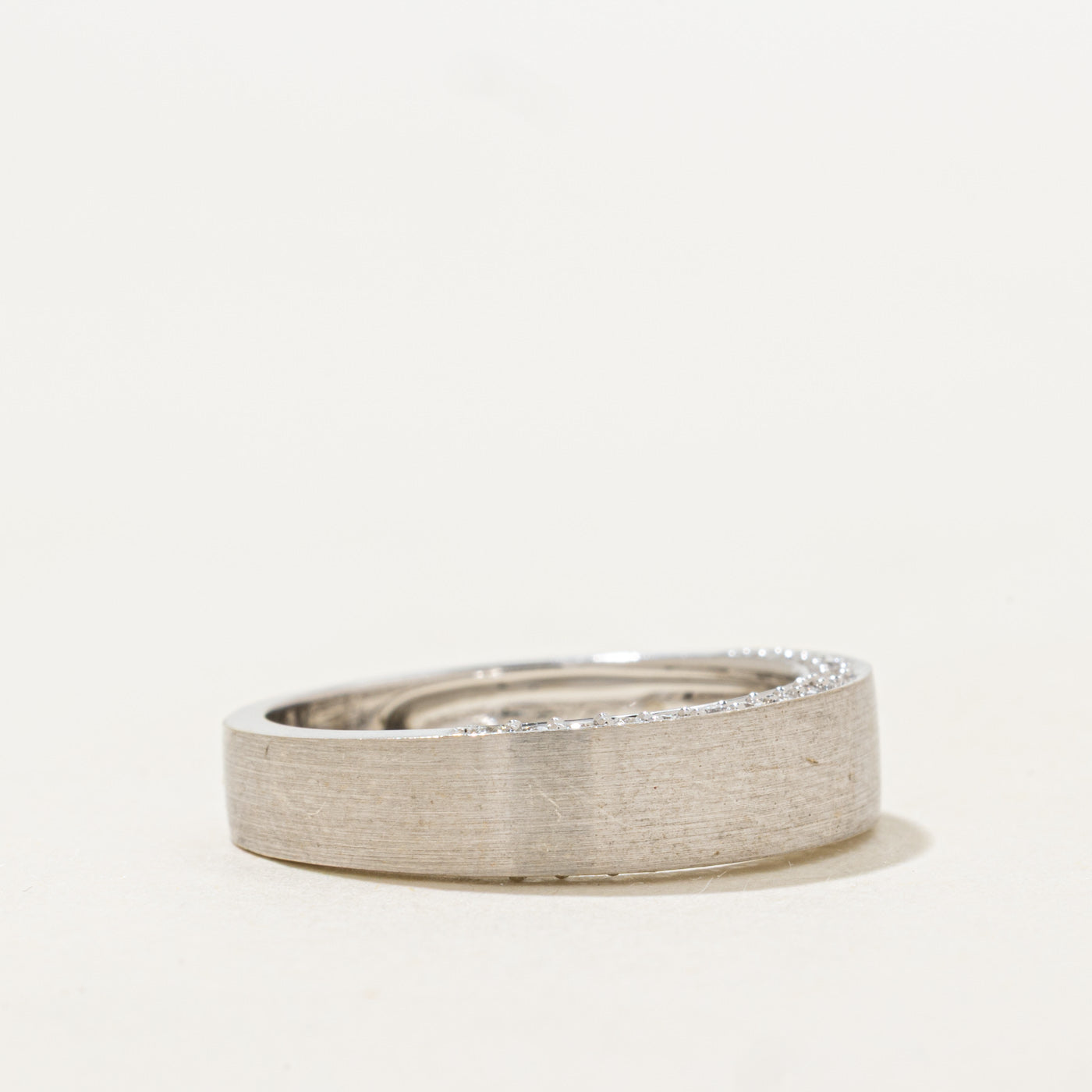 18k Diamond Edge Matte Band | 0.22ctw | SZ 5.75