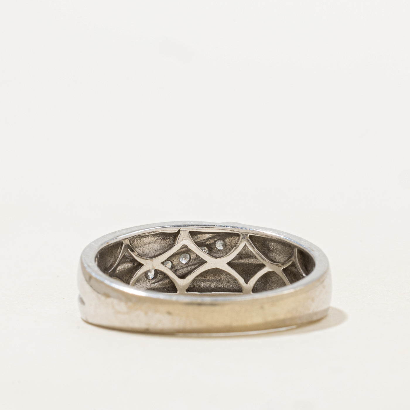 Diagonal Diamond Grooved Band | 0.10ctw | SZ 8.5