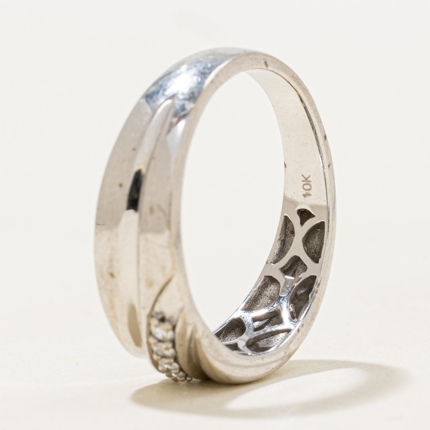 Diagonal Diamond Grooved Band | 0.10ctw | SZ 8.5