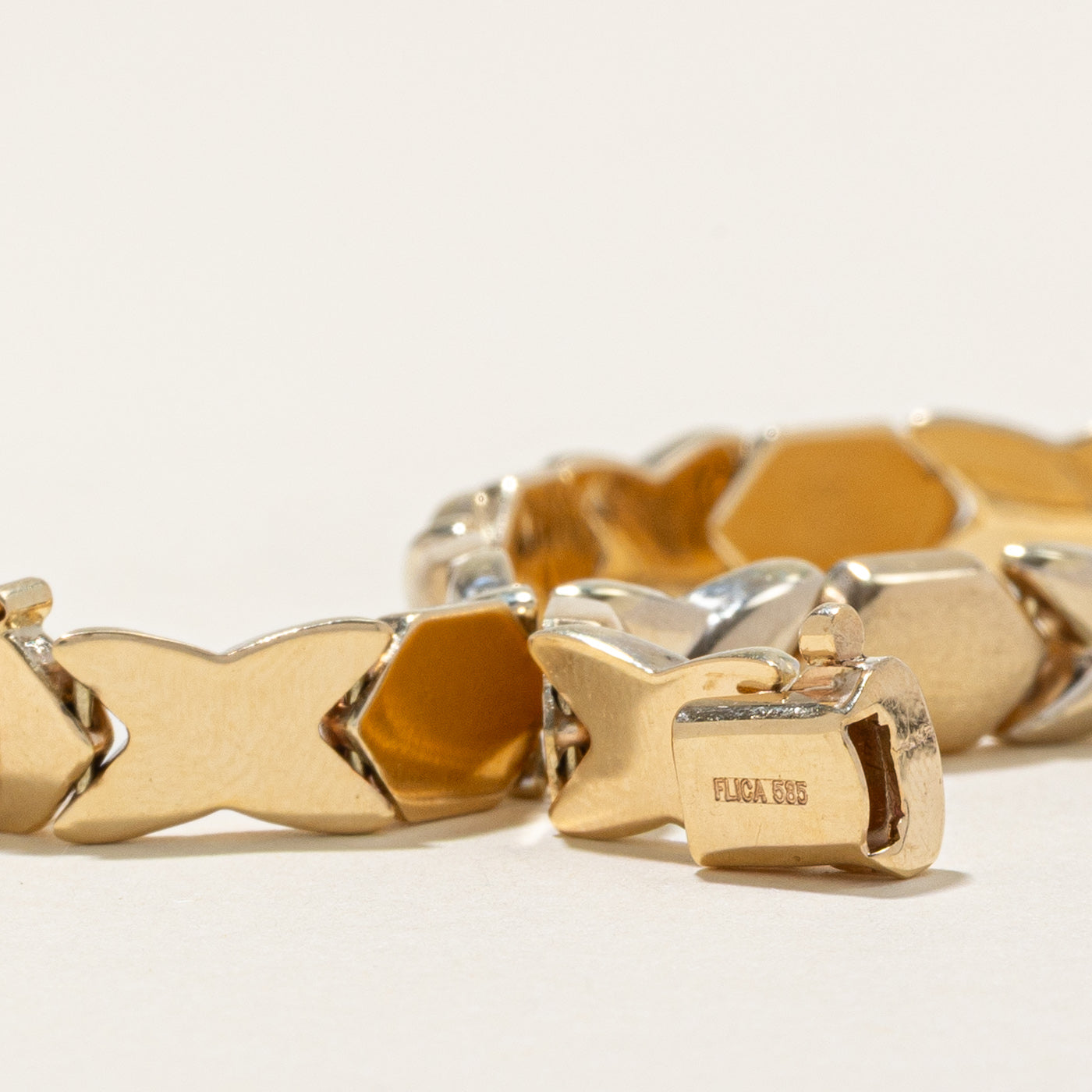 Two Tone Gold "XO" Chain Bracelet | 7" |