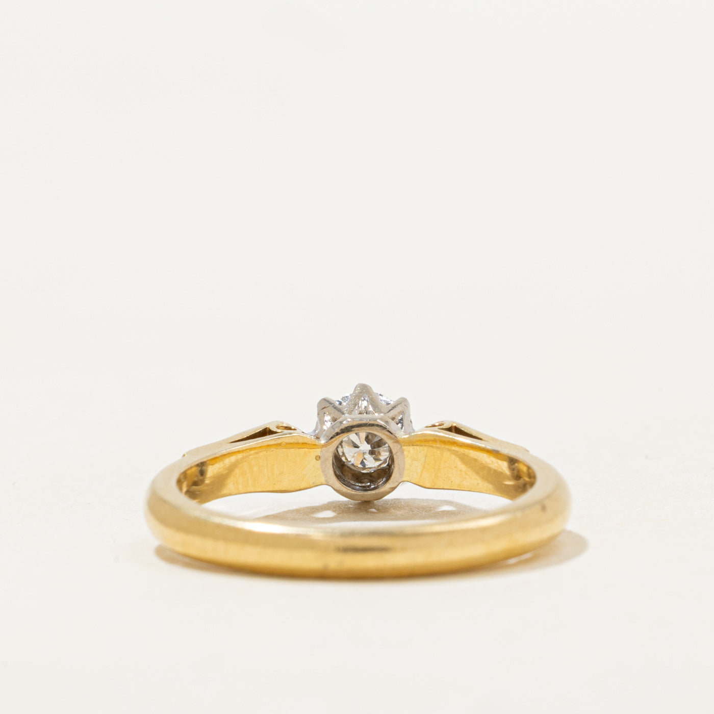 18k Illusion Set Diamond Cathedral Ring | 0.10ct | SZ 5.25