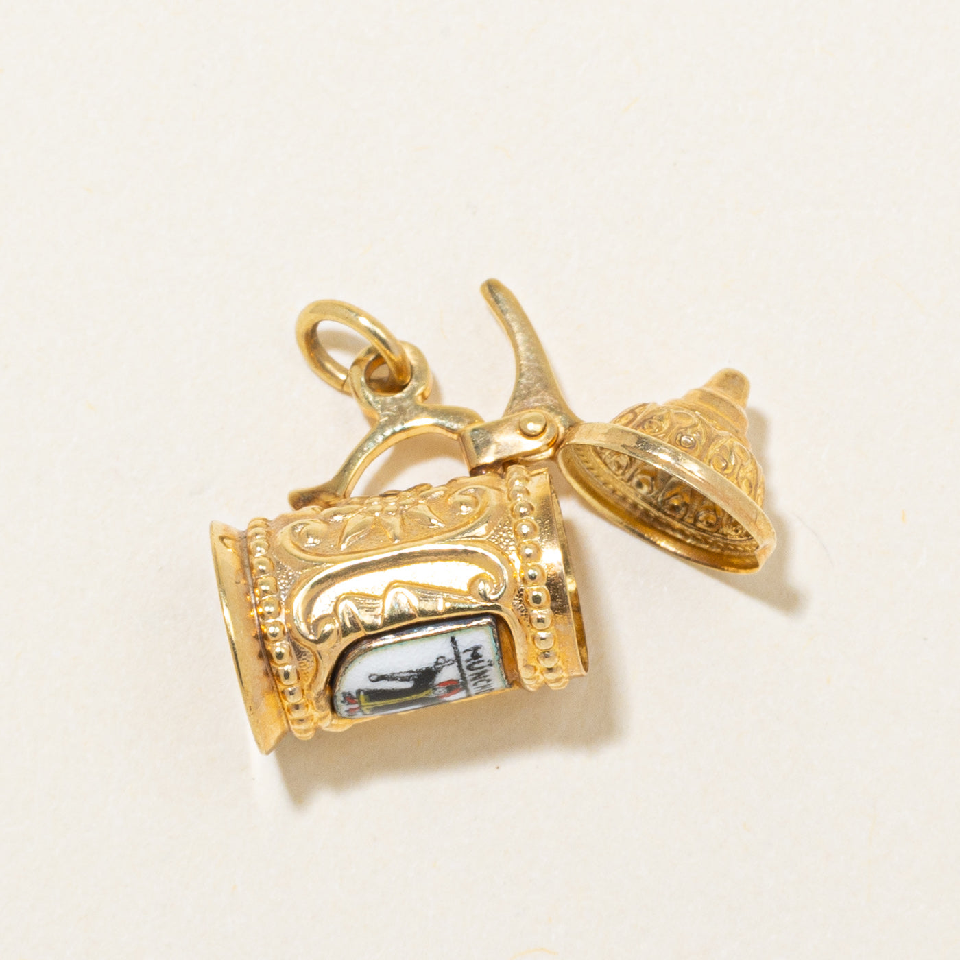 8k Yellow Gold München Enamel Beer Stein Charm