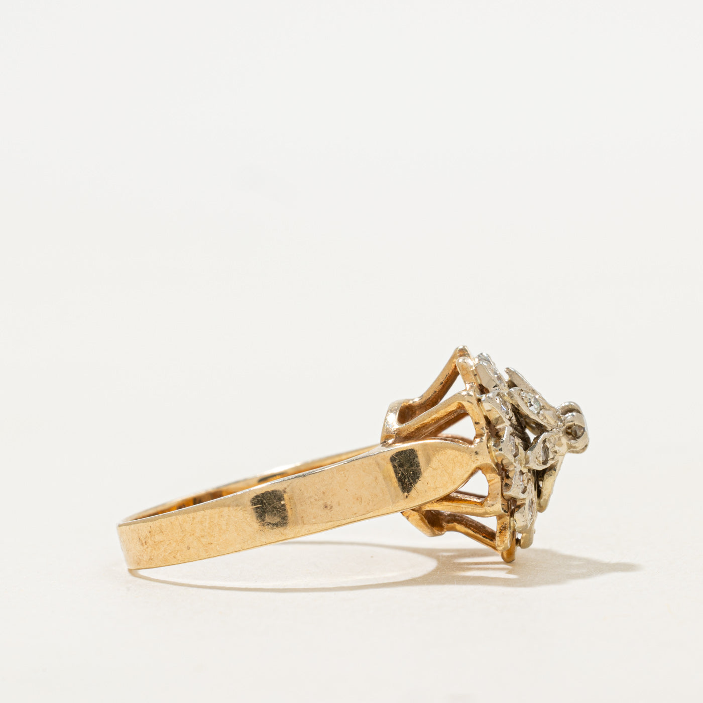 Diamond Cluster Floral Cocktail Ring | 0.25ctw | SZ 5.75