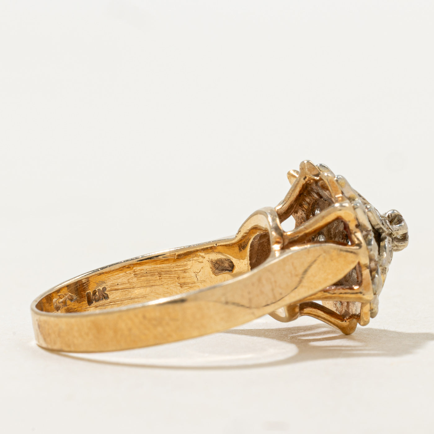 Diamond Cluster Floral Cocktail Ring | 0.25ctw | SZ 5.75