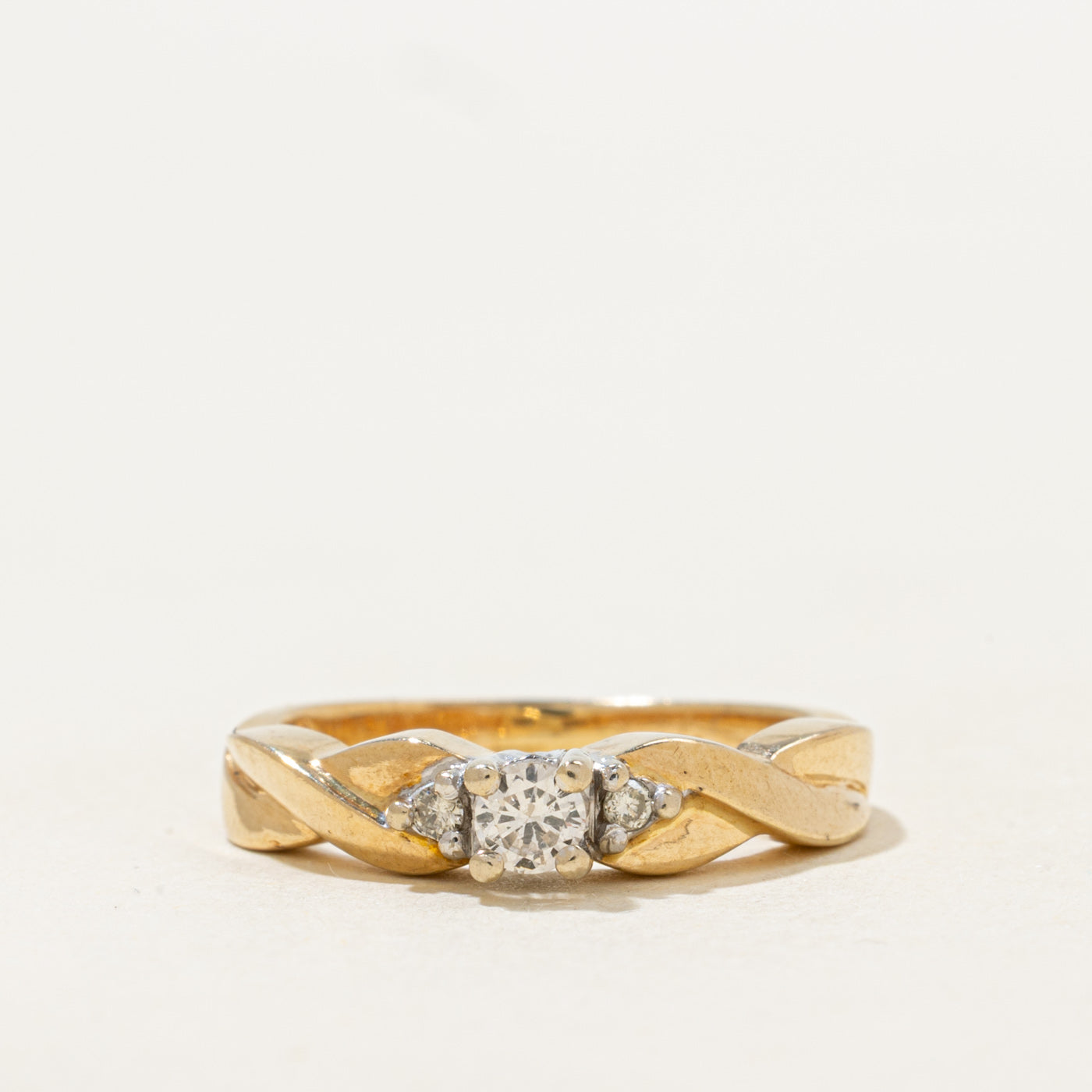 Diamond Cross Over Ring | 0.13ctw | SZ 5