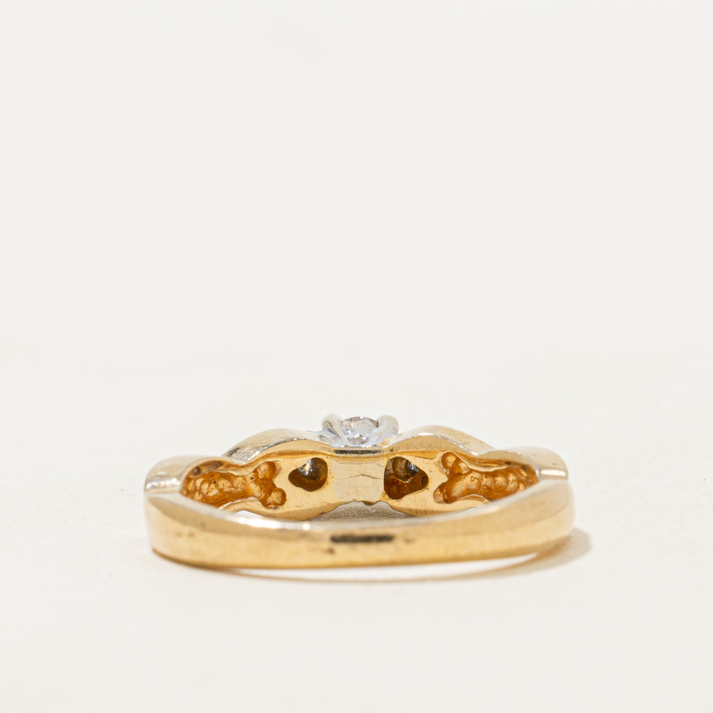 Diamond Cross Over Ring | 0.13ctw | SZ 5