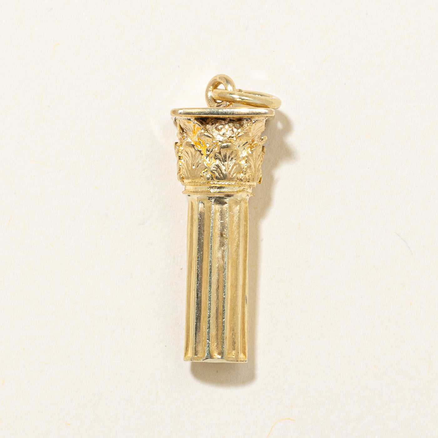 14k Yellow Gold Roman Column Pendant