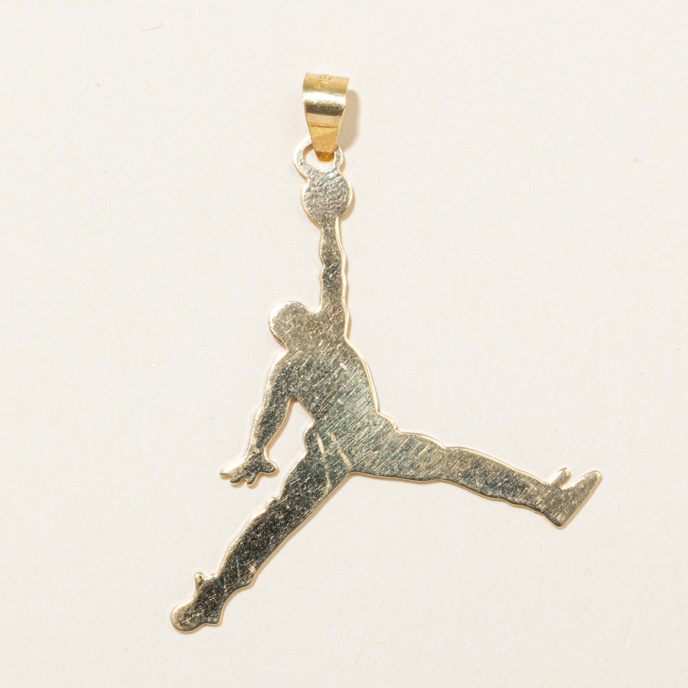 18k Yellow Gold Air Jordan Jumpman Logo Pendant