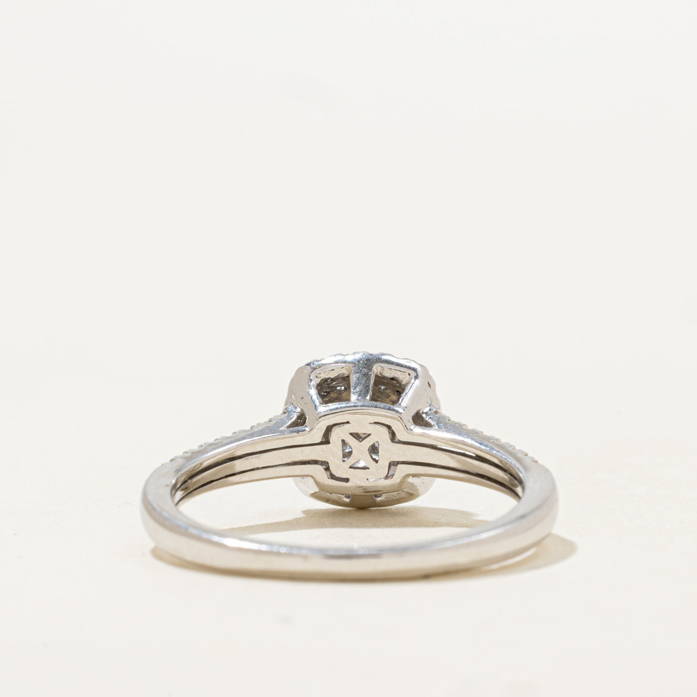 White Gold Diamond Cluster Halo Ring | 0.30ctw | SZ 7.5