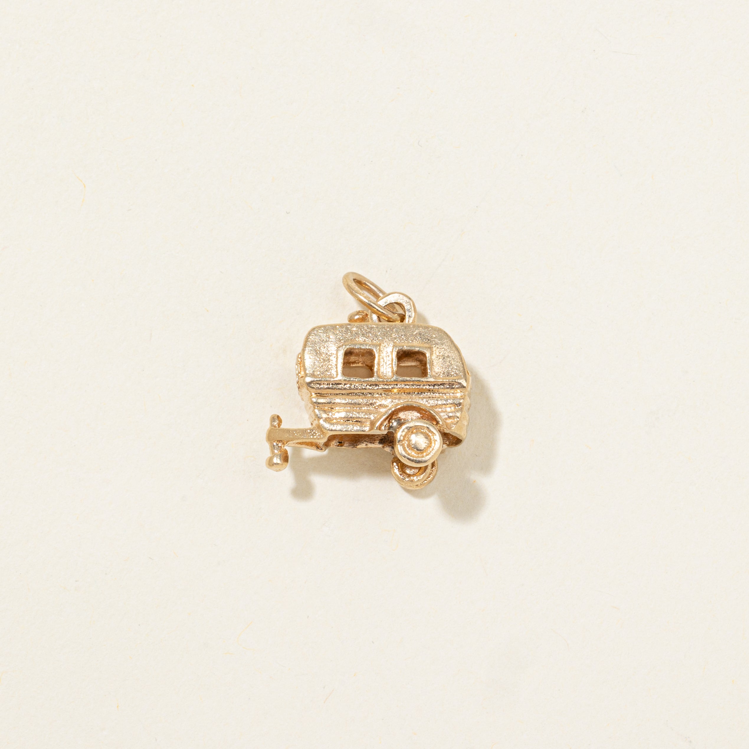 14k Yellow Gold Trailer Charm