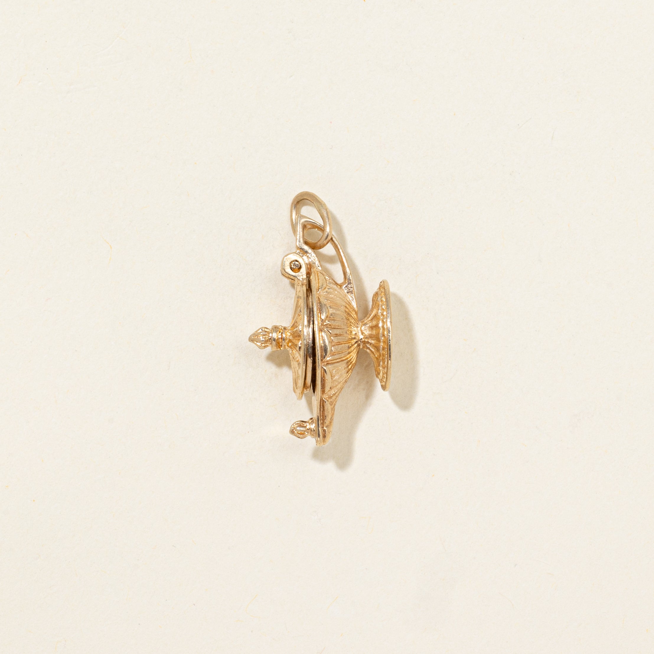 10k Yellow Gold Genie Lamp Charm