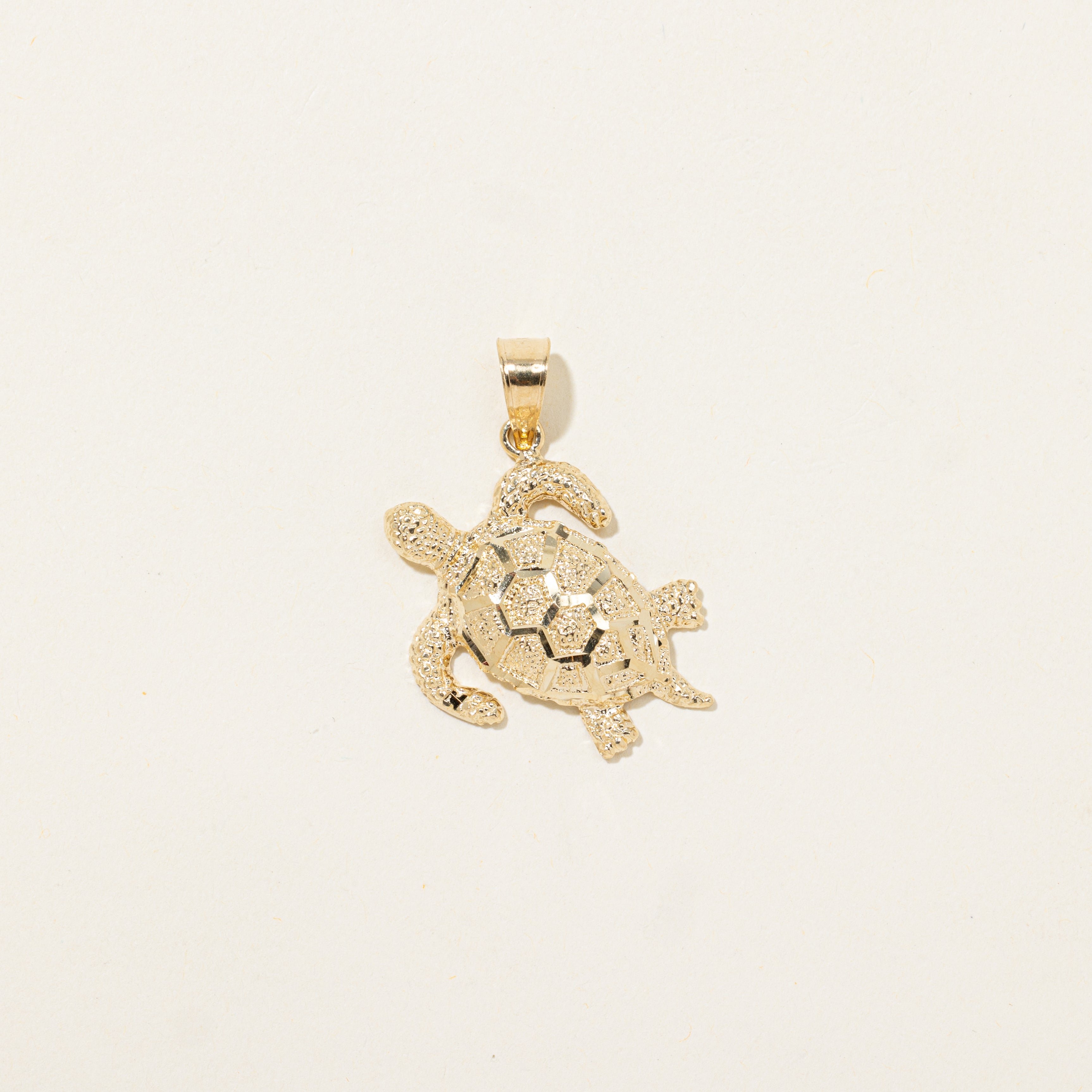 14k Yellow Gold Turtle Pendant