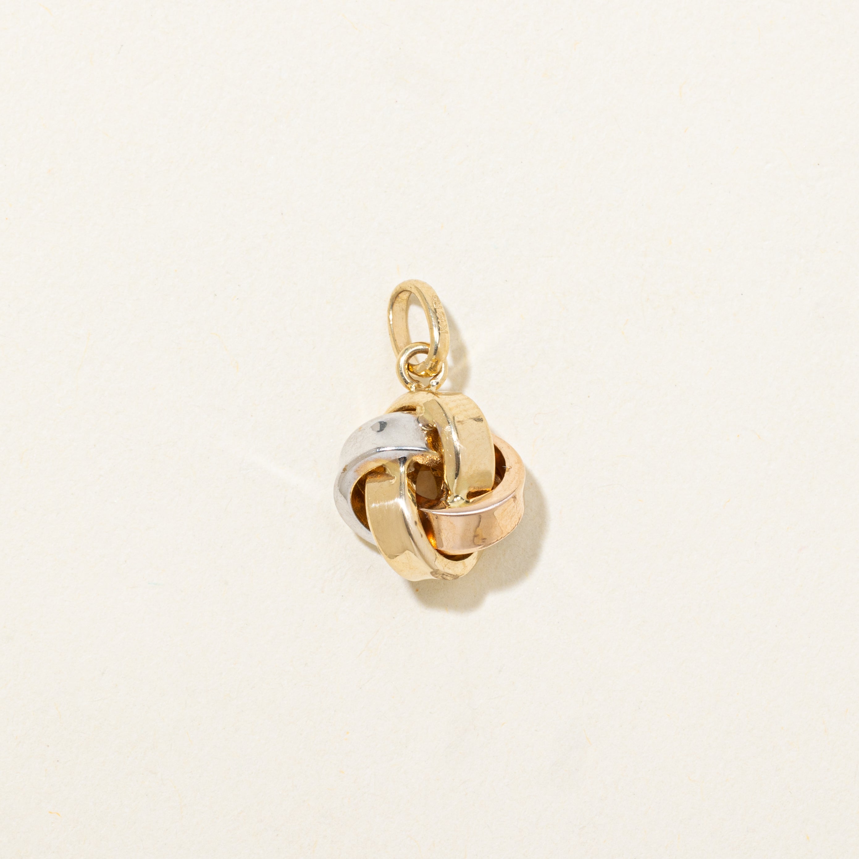 18k Tri Tone Gold Round Knot Charm