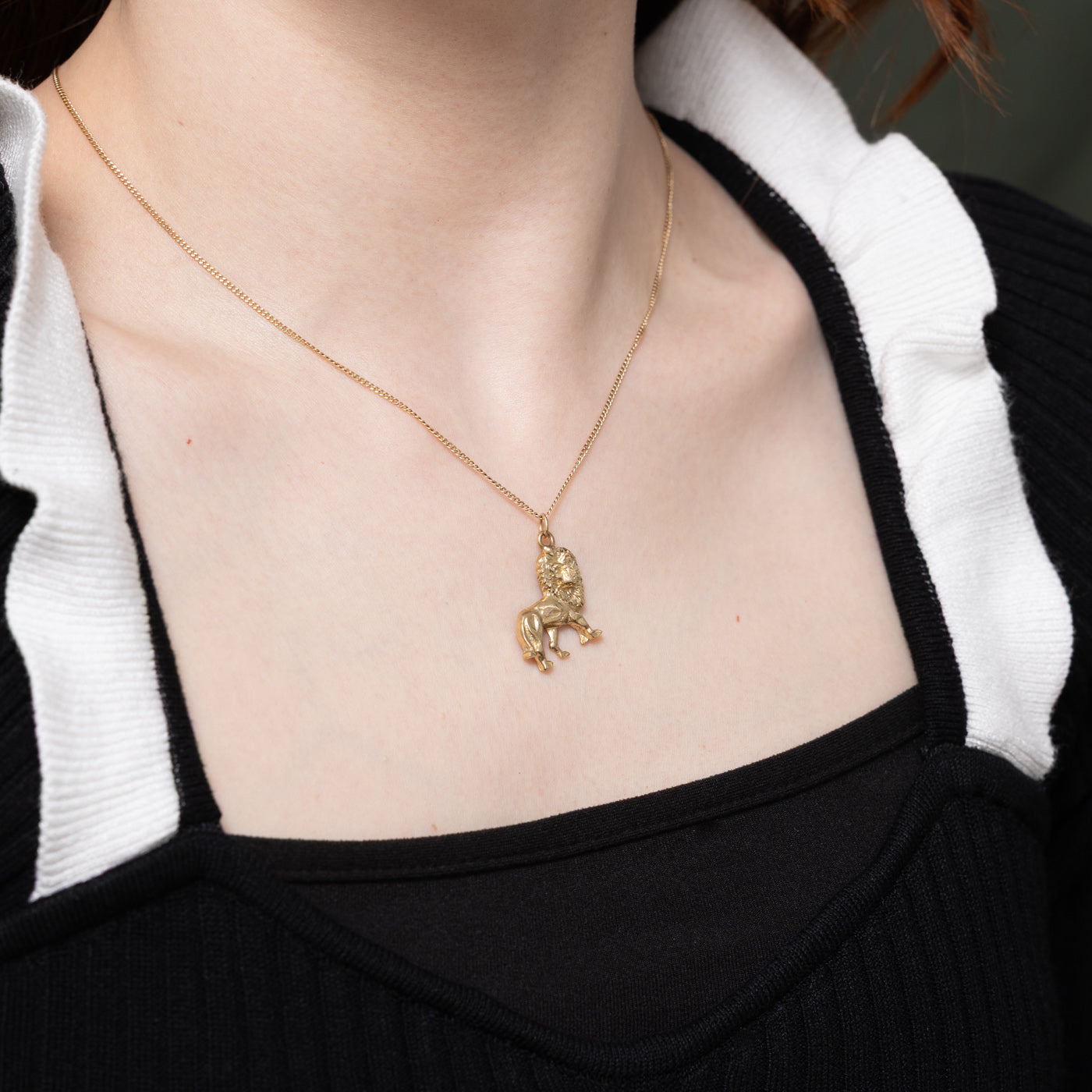 9K Yellow Gold Lion Pendant