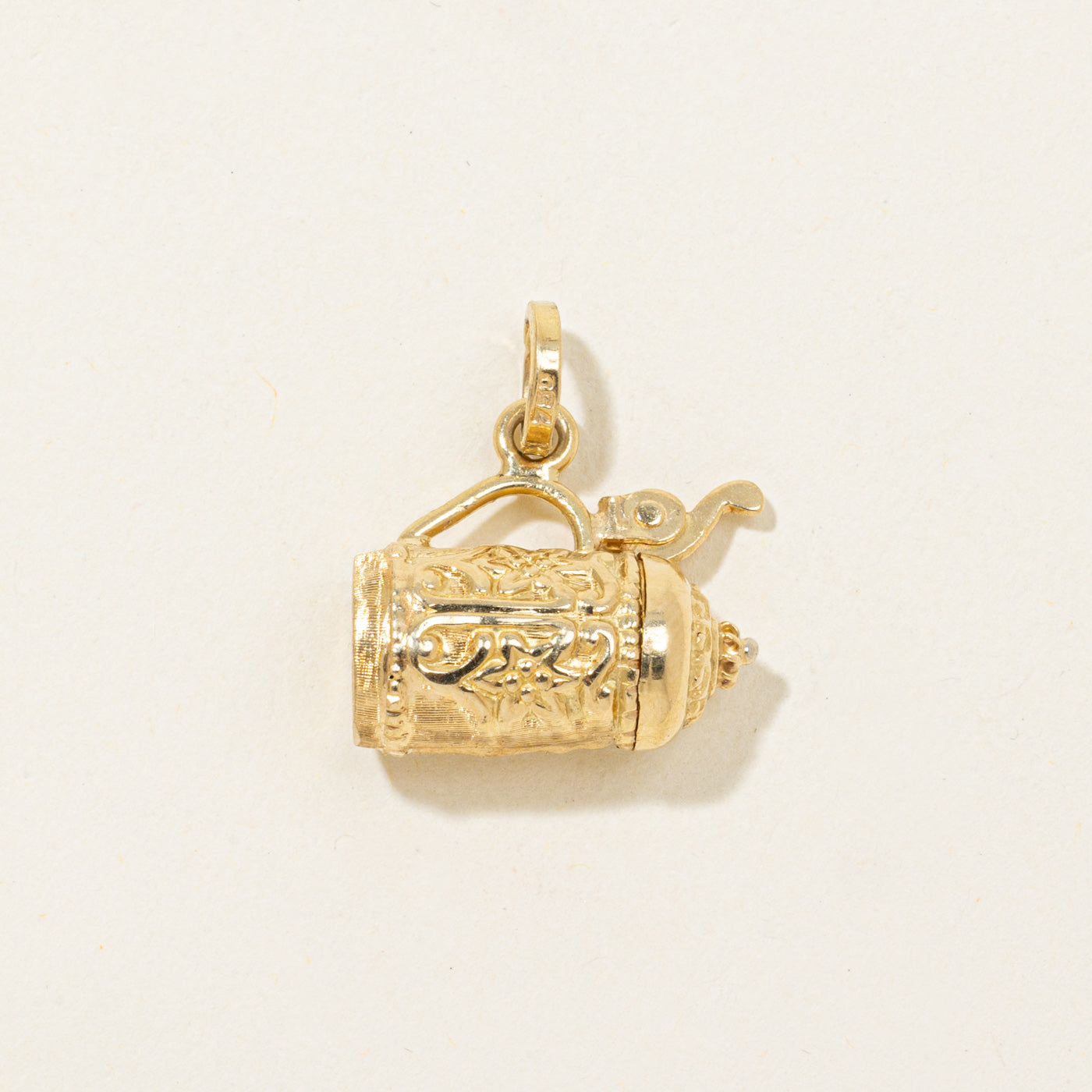 18K Yellow Gold Beer Stein Charm