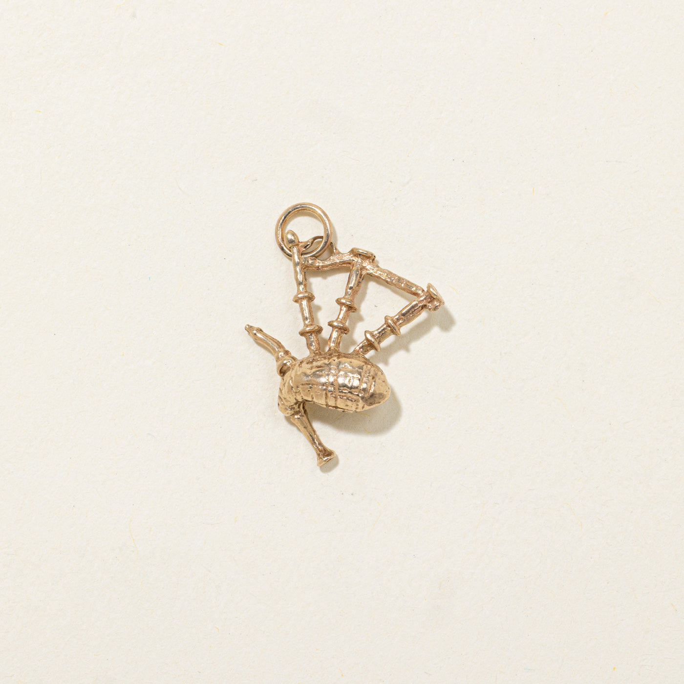 9k Yellow Gold Bagpipe Charm