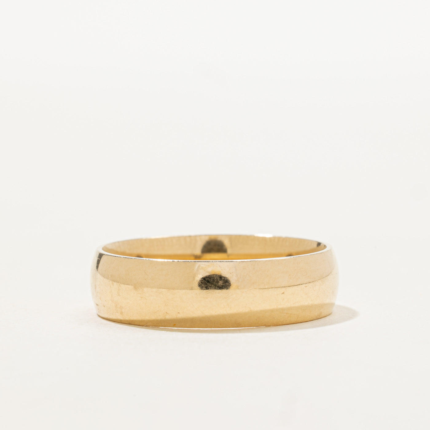 14K Yellow Gold Plain Band | 5.95mm | SZ 10.25