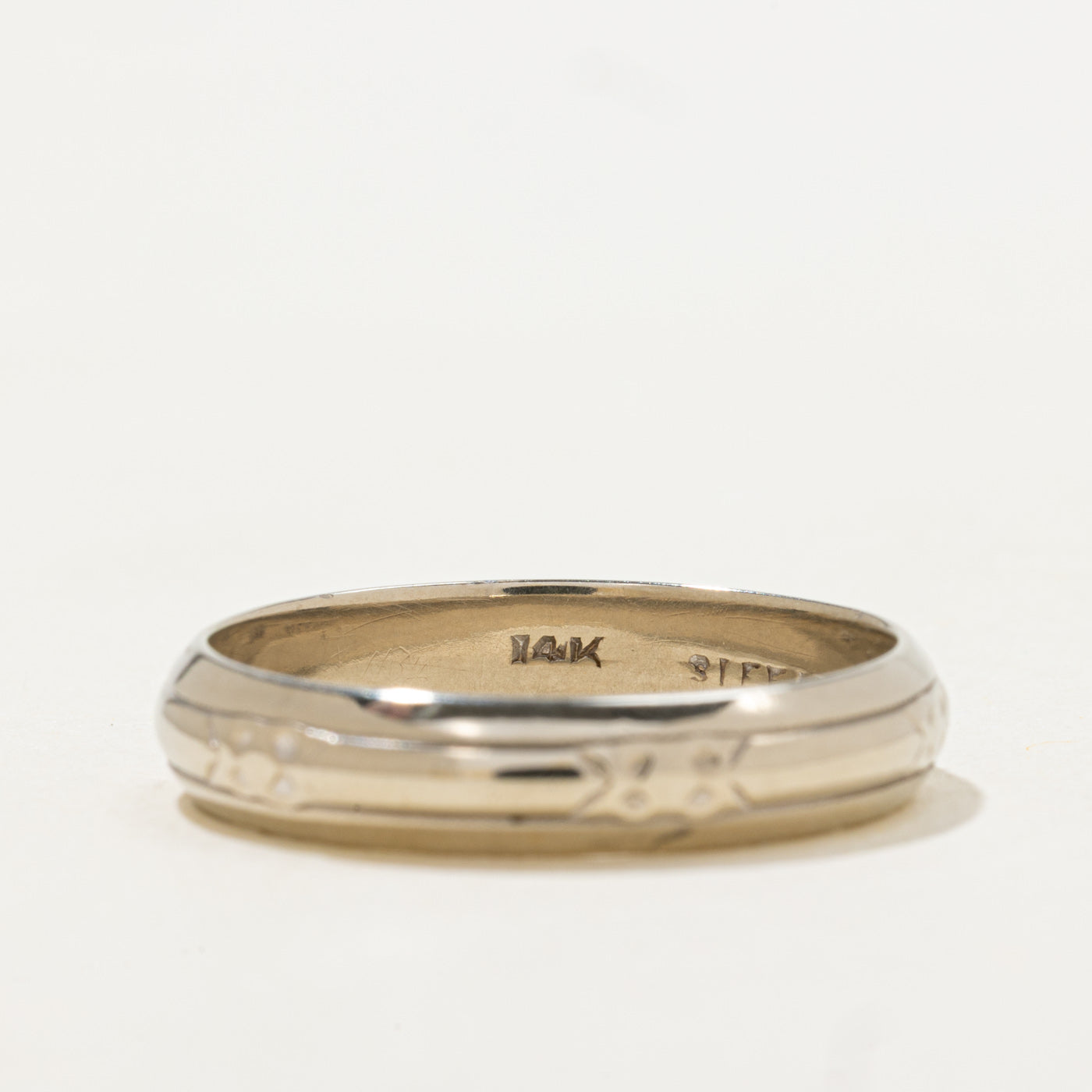 14K White Gold Textured Band | 4.60mm | SZ 10.5