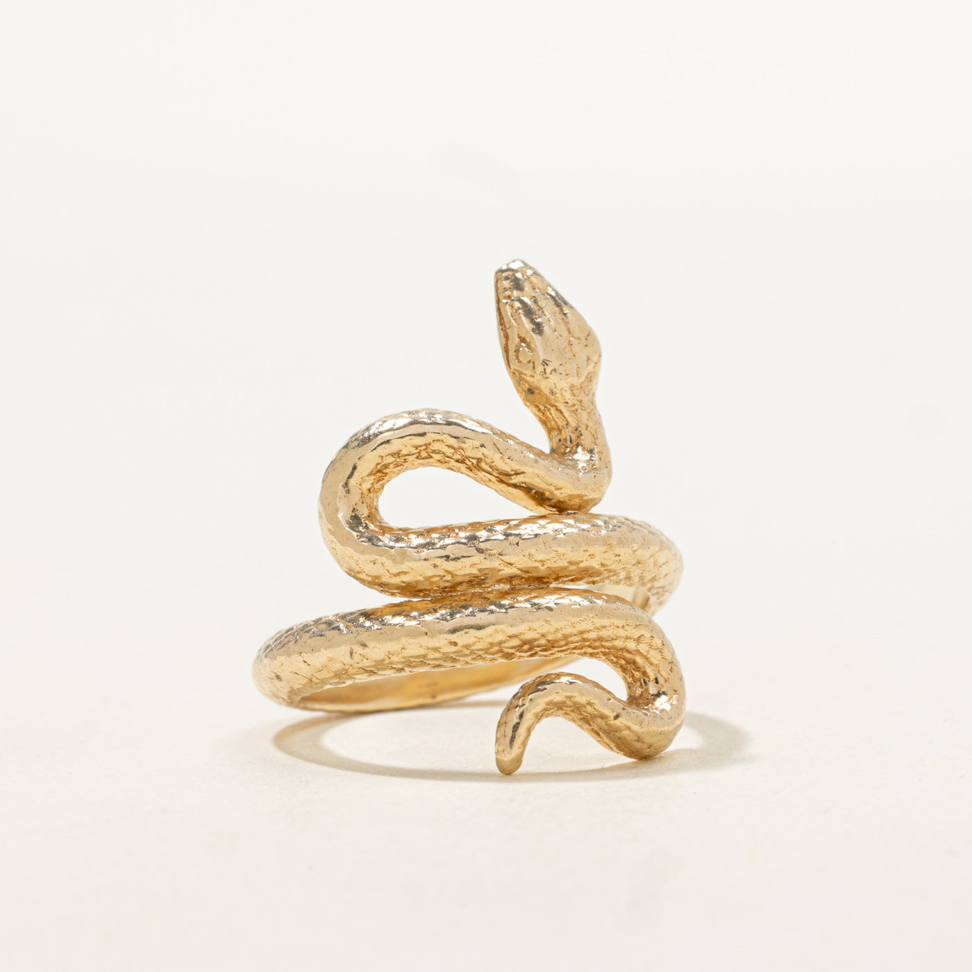10K Swirly Snake Ring | SZ 5.5