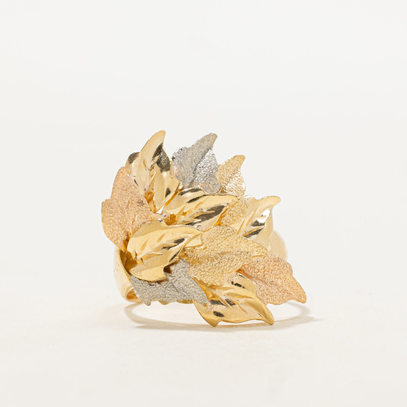 18k Tri Tone Gold Leafy Textured Ring | SZ 6.75