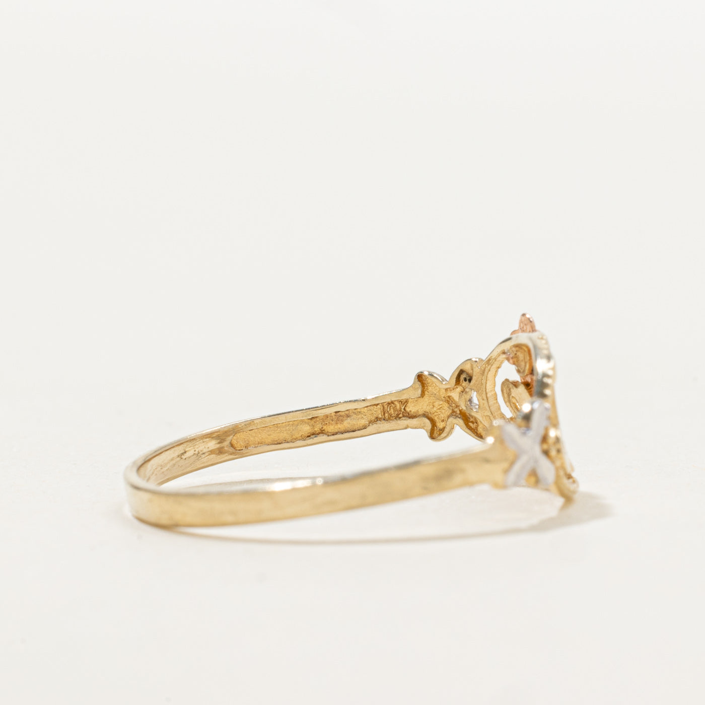 10K Tri Tone Gold Floral "Love" Ring | SZ 7.25