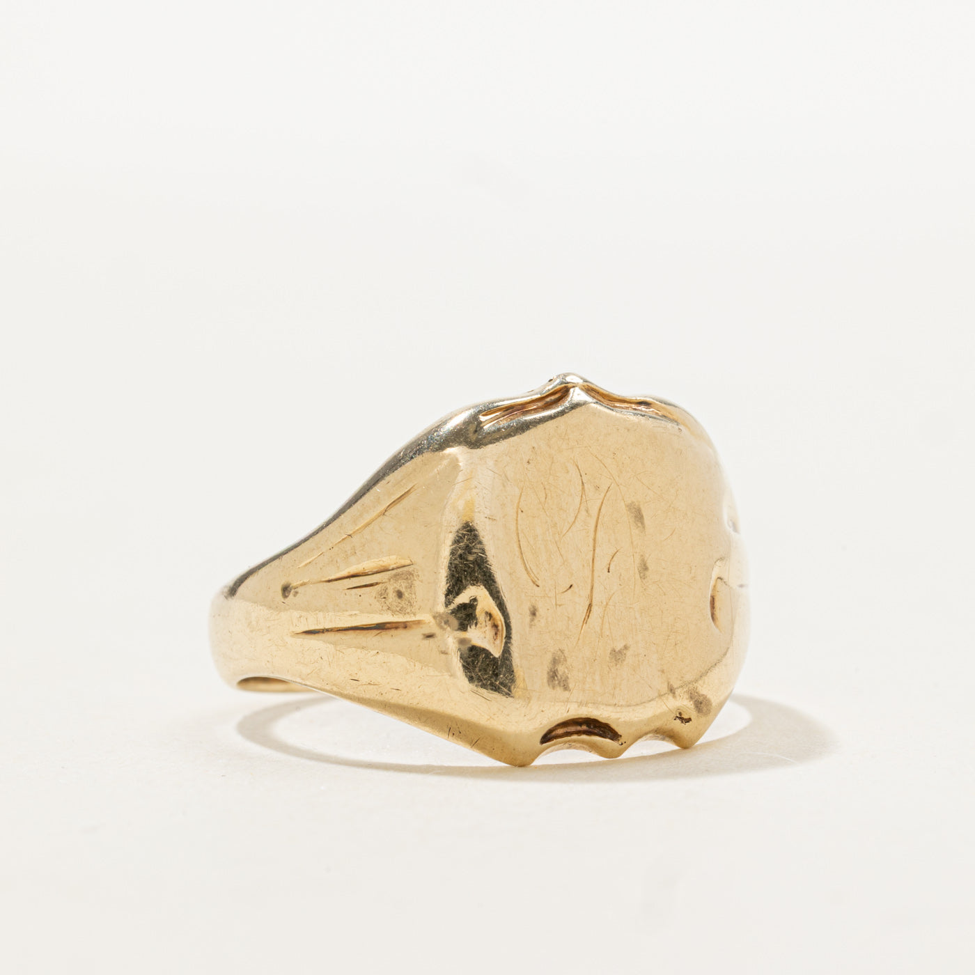 10K "A" Initial Signet Ring | SZ 9