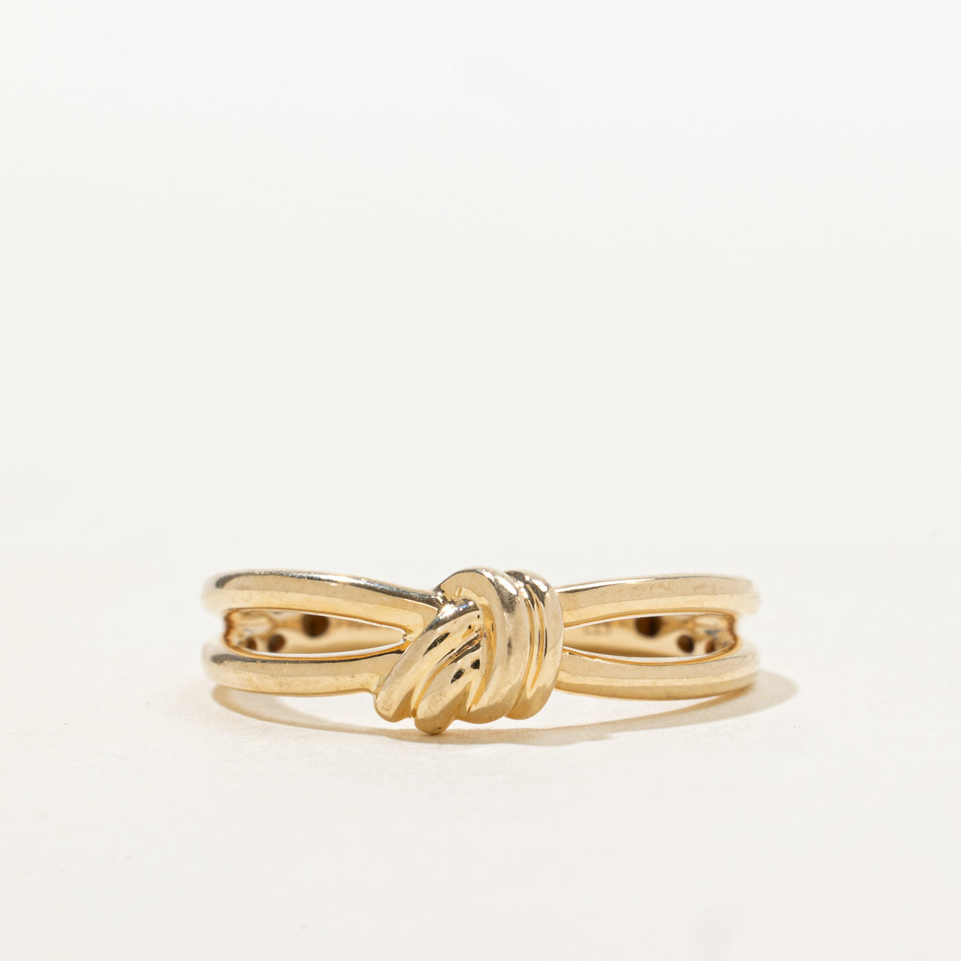 10K Yellow Gold Knot Ring | SZ 7.5