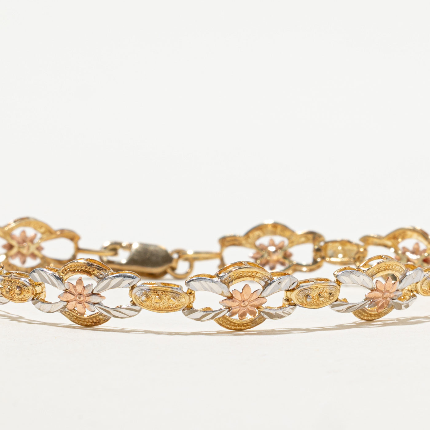 10k Tri Tone Gold Floral Bracelet | 7"