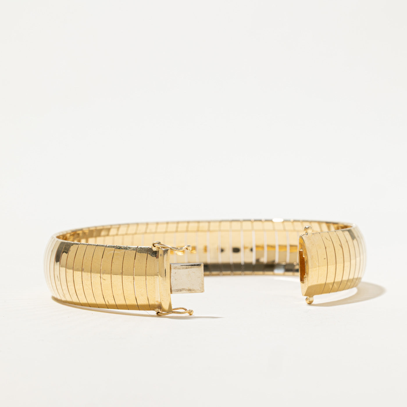 'Birks' 14k Yellow Gold Omega Link Bangle | 7"