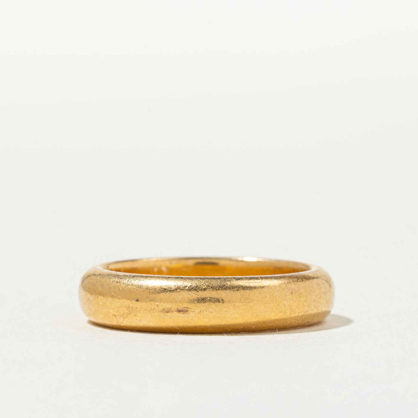 22k Yellow Gold Plain Band | 4mm | SZ 5.5