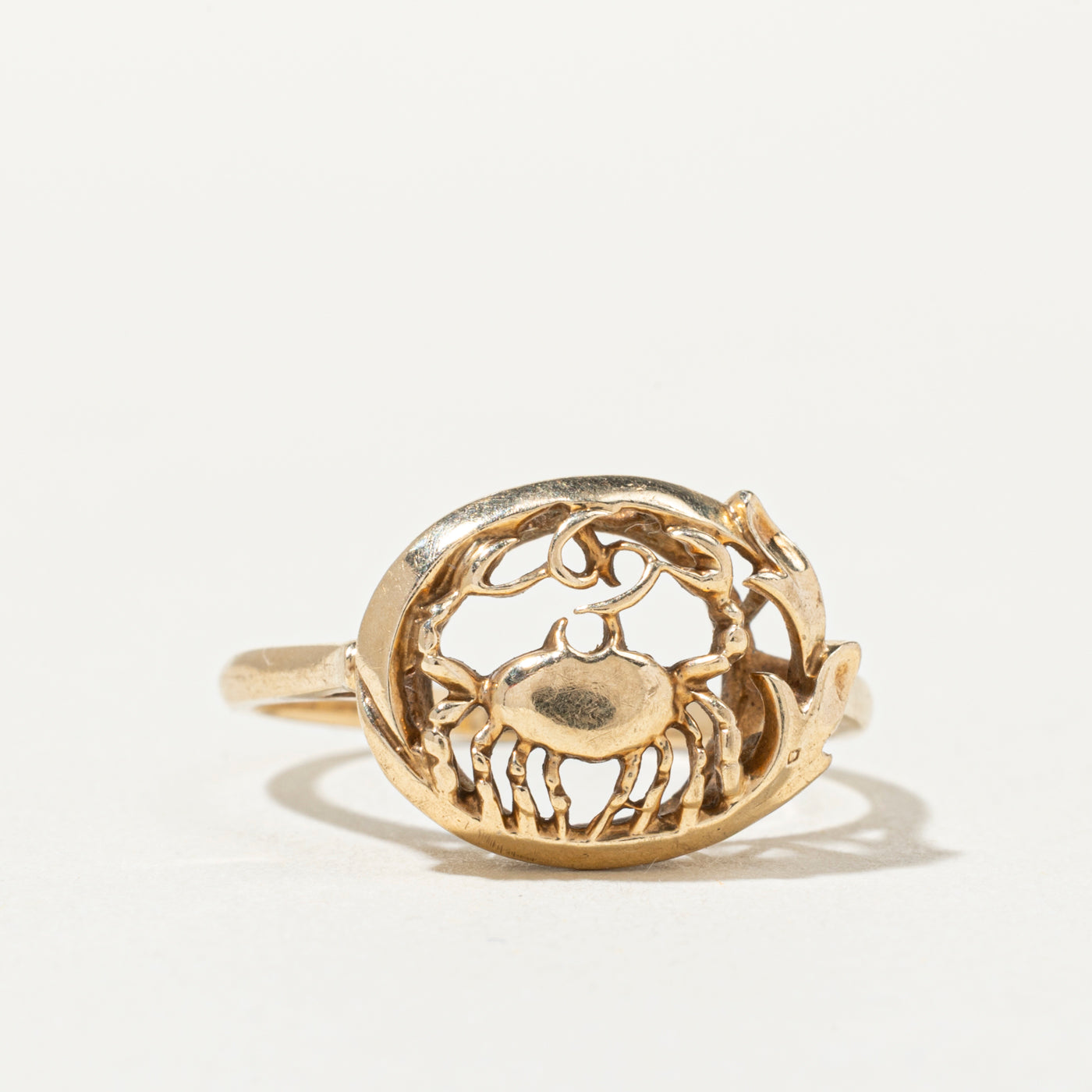 Vintage Canadian 10k Cancer Zodiac Openwork Ring | SZ 6
