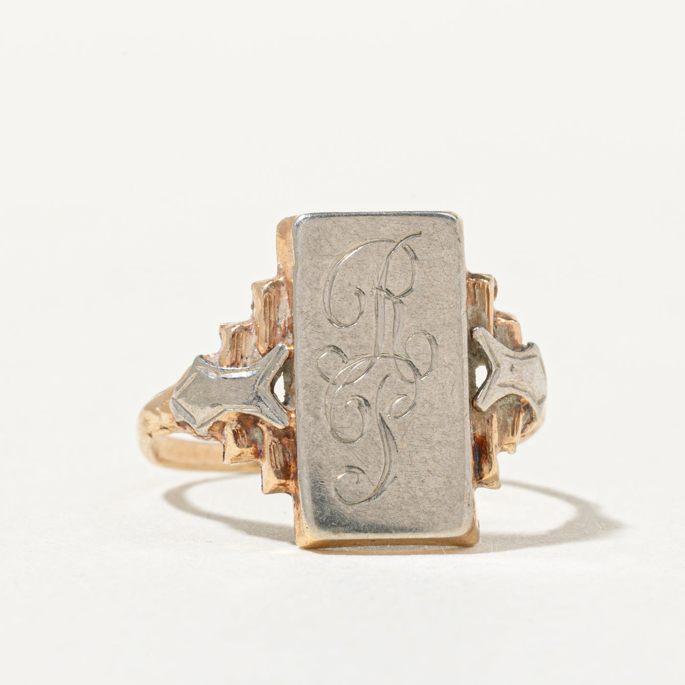 10k "RP" Initial Engraved Rectangle Signet Ring | SZ 5.25