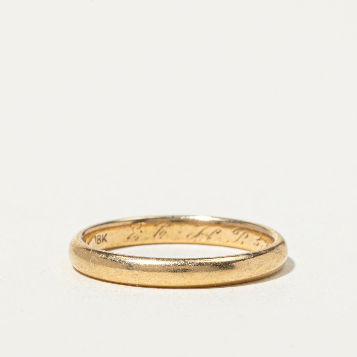 18k Plain Thin Stacking Band | 2.5mm | SZ 7