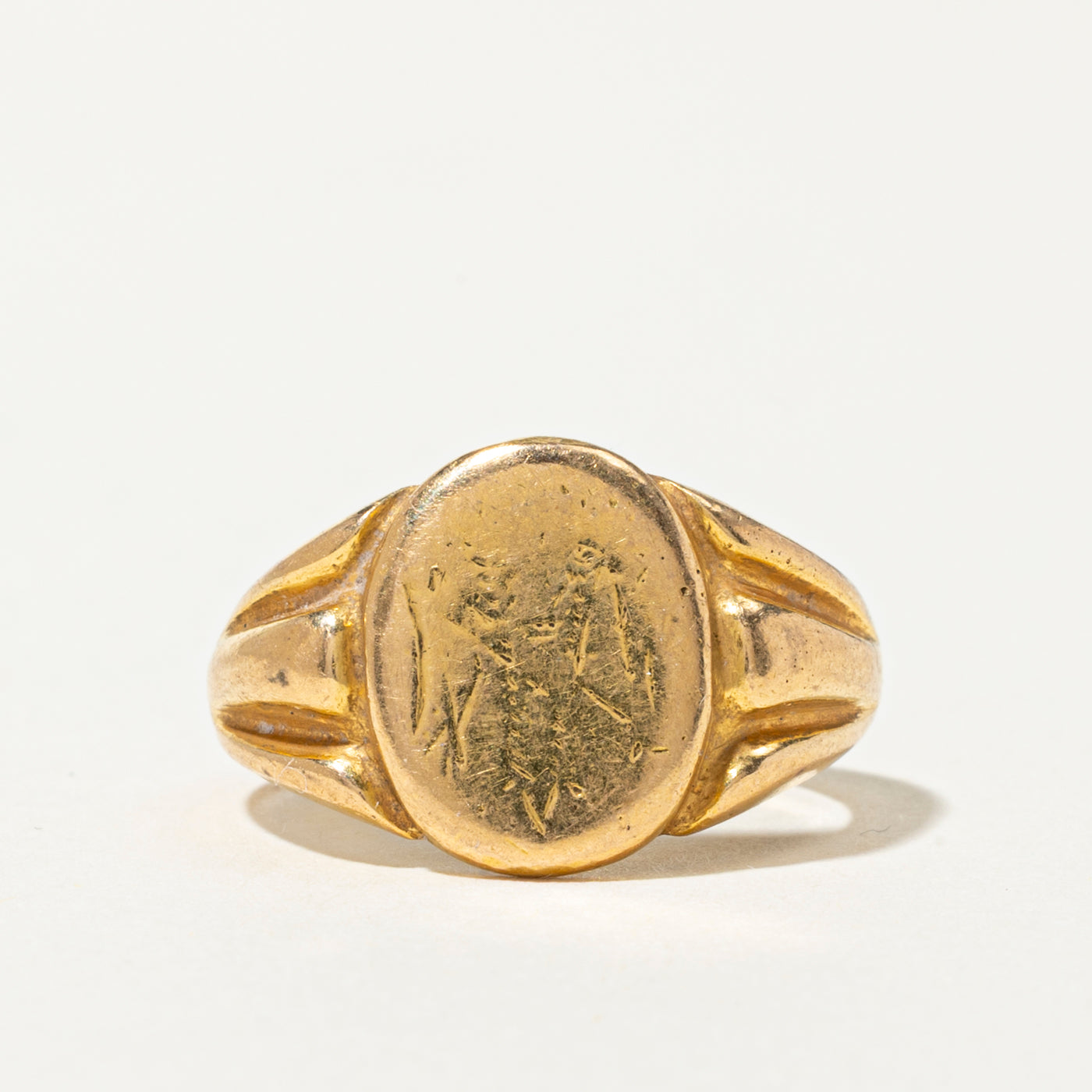 20k Oval Engraved Grooved Signet Ring | SZ 5.25