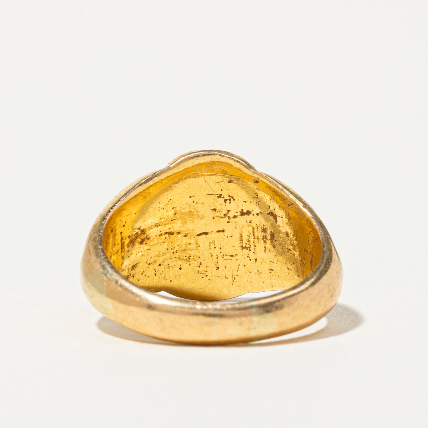 20k Oval Engraved Grooved Signet Ring | SZ 5.25