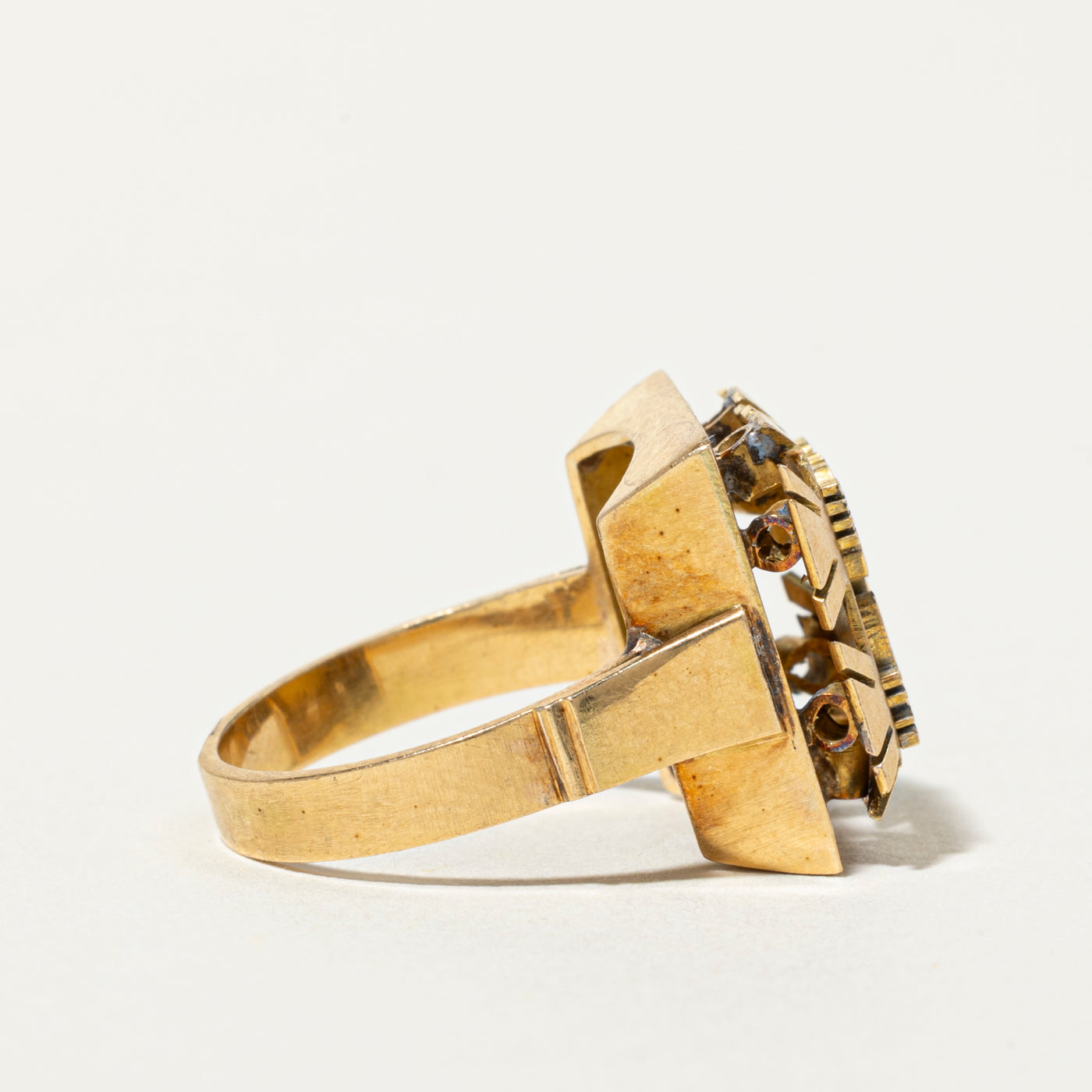 18k Animal Motif Embossed Ring | SZ 6.25