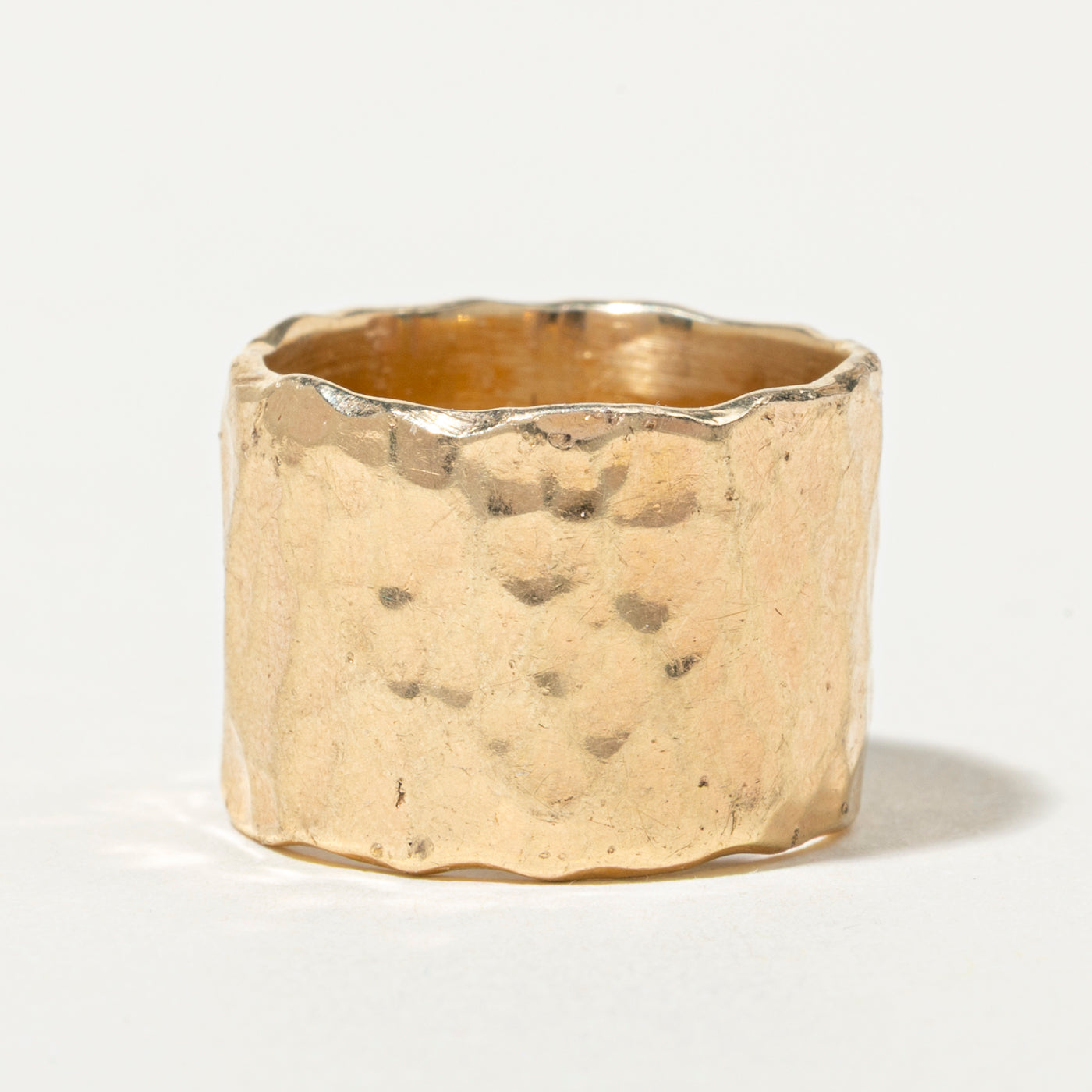 14k Hammered Wide Cigar Band | 13mm | SZ 5