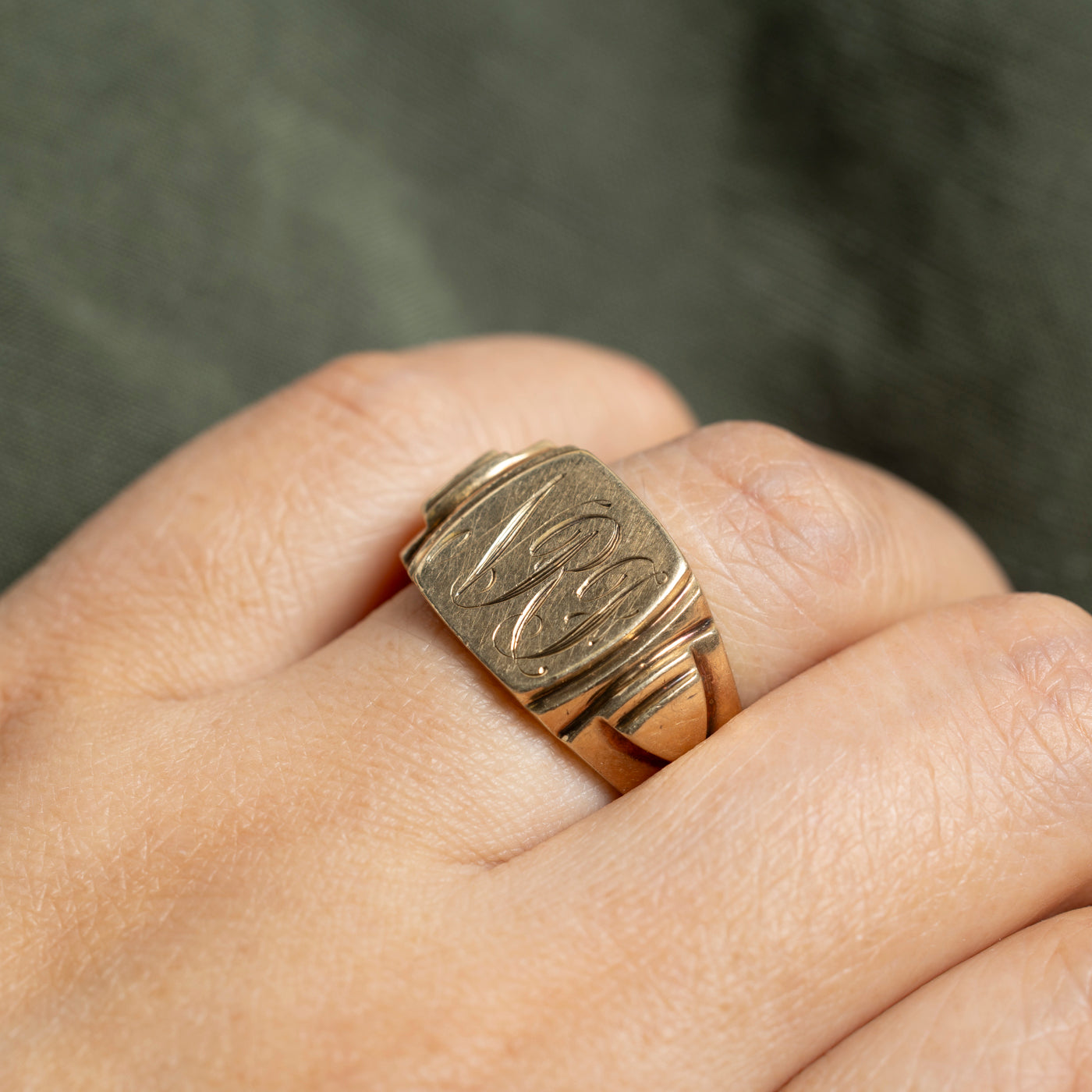 1950s Engraved Initial 'WL' Signet Ring | SZ 6 |