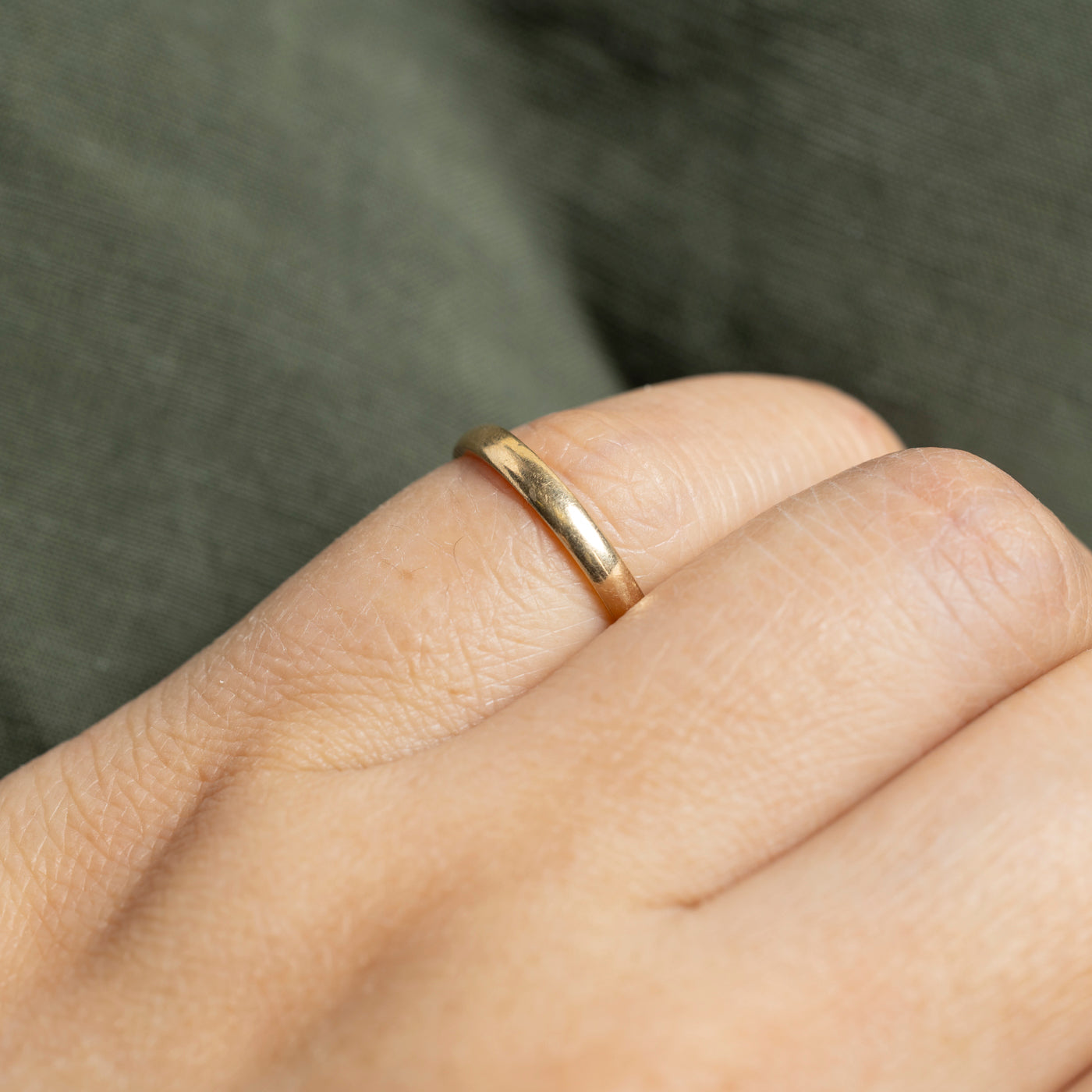 14k Thin Stacking Band | 2mm | SZ 4.5