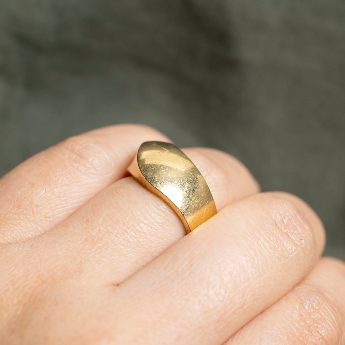 18k Wide Abstract Band | SZ 6